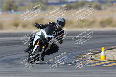 media/Mar-24-2025-Moto Forza (Mon) [[57ce5c5cff]]/3-Beginner Group/Session 2 (Turn 11)/